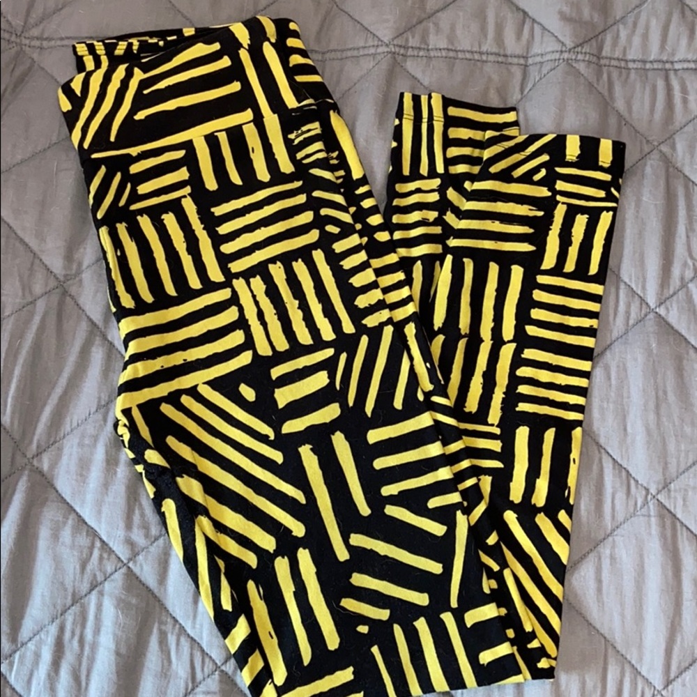 Lularoe OS Leggings - ‼️FINAL PRICE DROP‼️